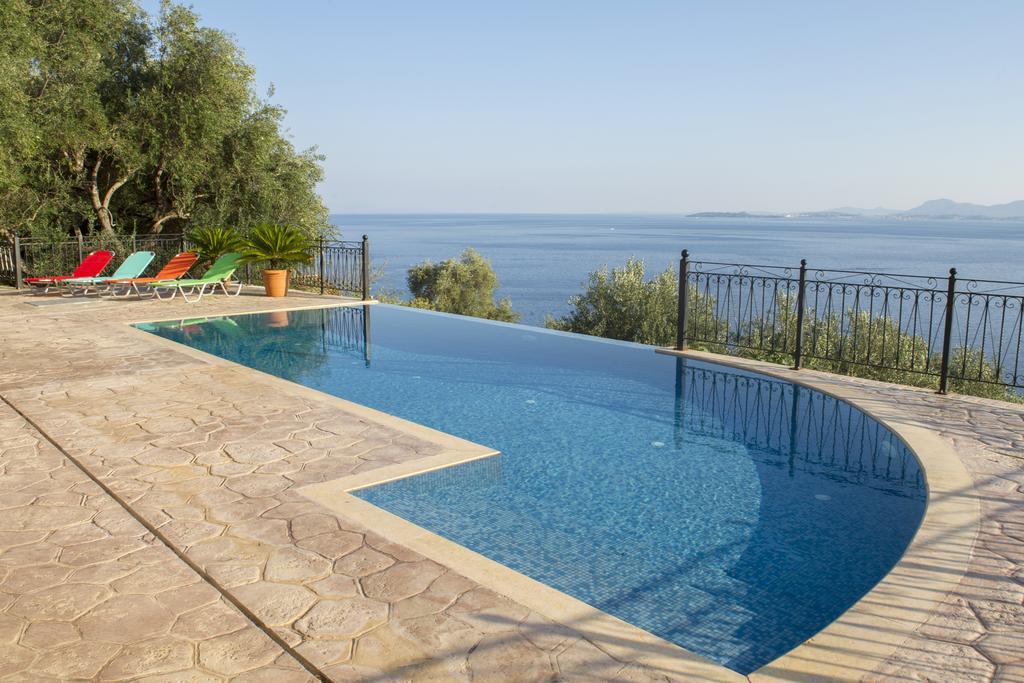 Villa Daniella Studio With Private Pool Nisaki  Oda fotoğraf